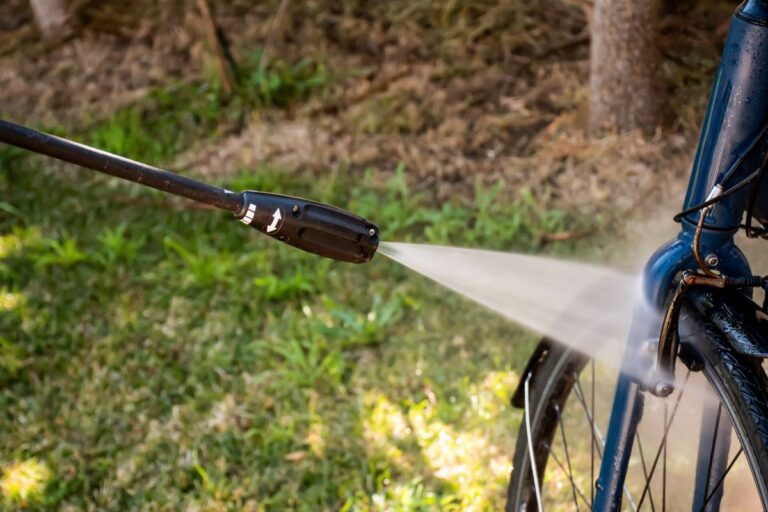 W jakich branżach sprawdzą się lekkie i mobilne myjki ciśnieniowe jednofazowe